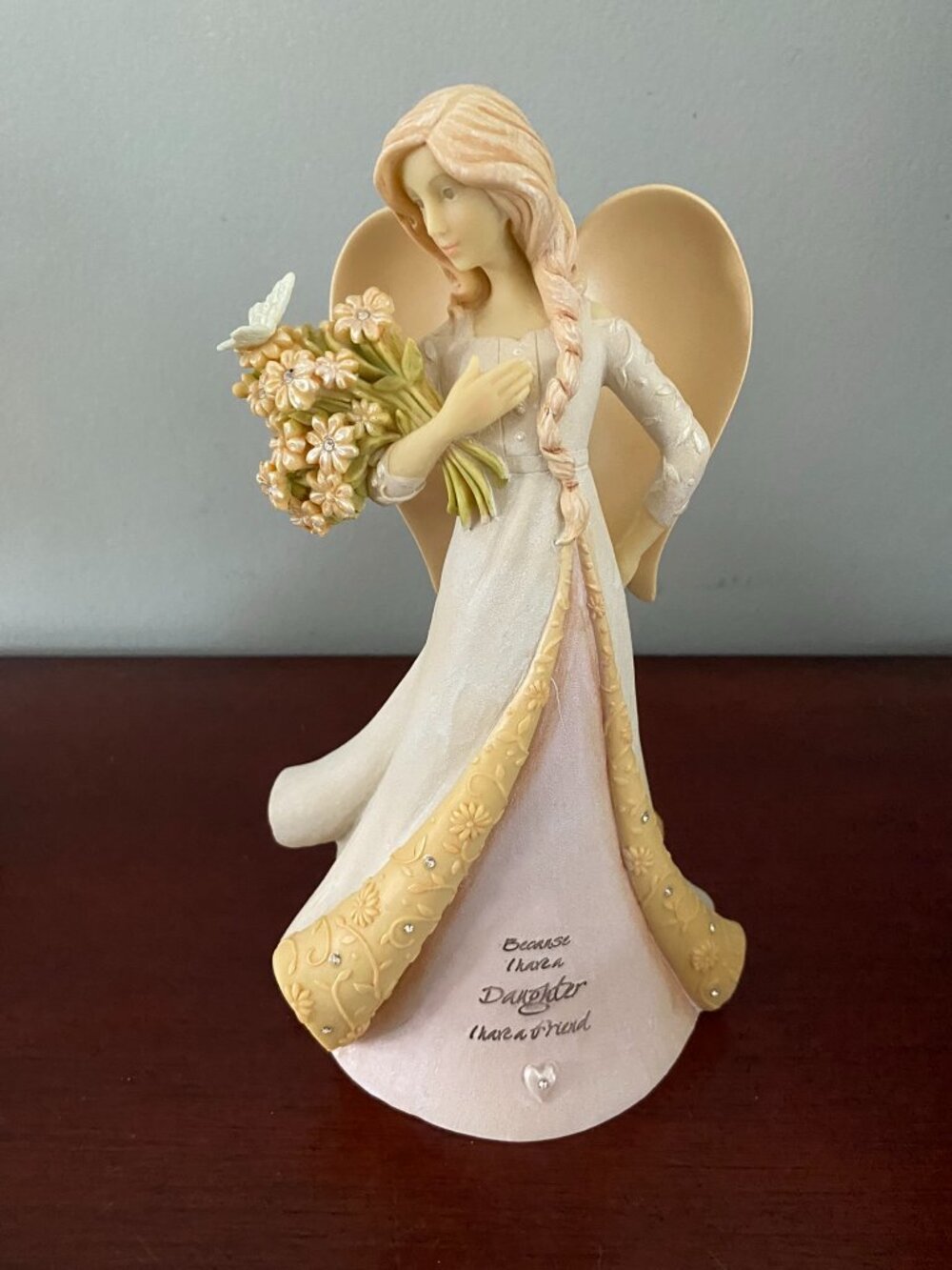 Foundations Enesco 2019 Because I Have a Daughter I Have a Friend Angel Figurine